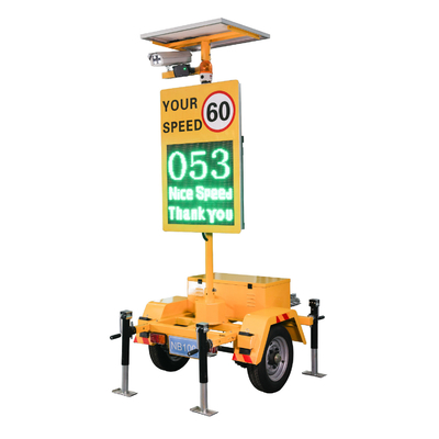 Solar Trailer High Precision Lpr Radar 4 Line Display Speed Limit Sign
