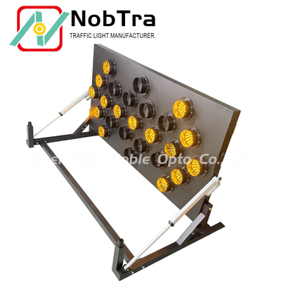 25 Lamps Solar Battery Trailer Mount Remote Control LED Traffic Signal Board CE Certified
