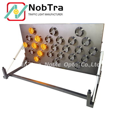 25 Amber Temporary Traffic control IP54 Approved Solar Battery Powered With Remote Control