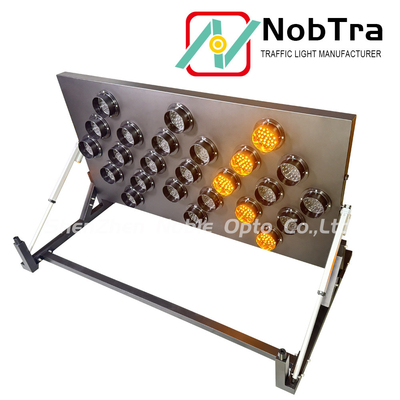 12 Or 24VDC Wireless Remote Control LED Arrow Boards with 1000 Meters Visible Range for Traffic