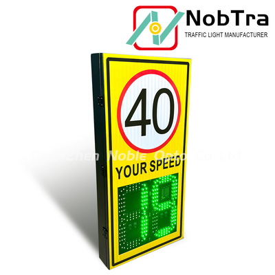 Pole Or Trailer Mount Solar Powered Radar Speed Signs with W Waveform Detects Moving Vehicles and 140 Pcs LED Quantities