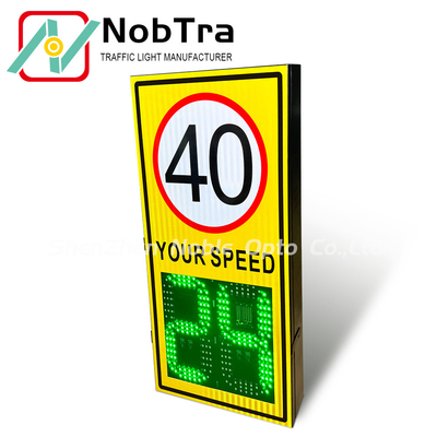 LED Display Type Solar Powered Radar Speed Signs with 140 Pcs LED Quantities MAX 36W