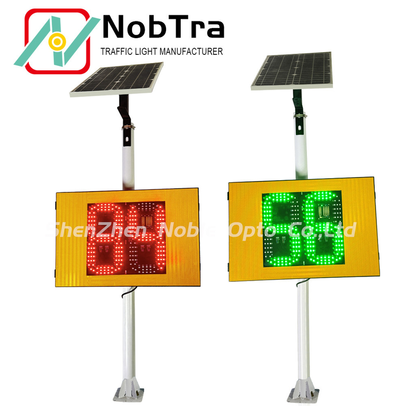60watts Solar Radar Beacon System Weatherproof IP54 12VDC Working Voltage Red And Green